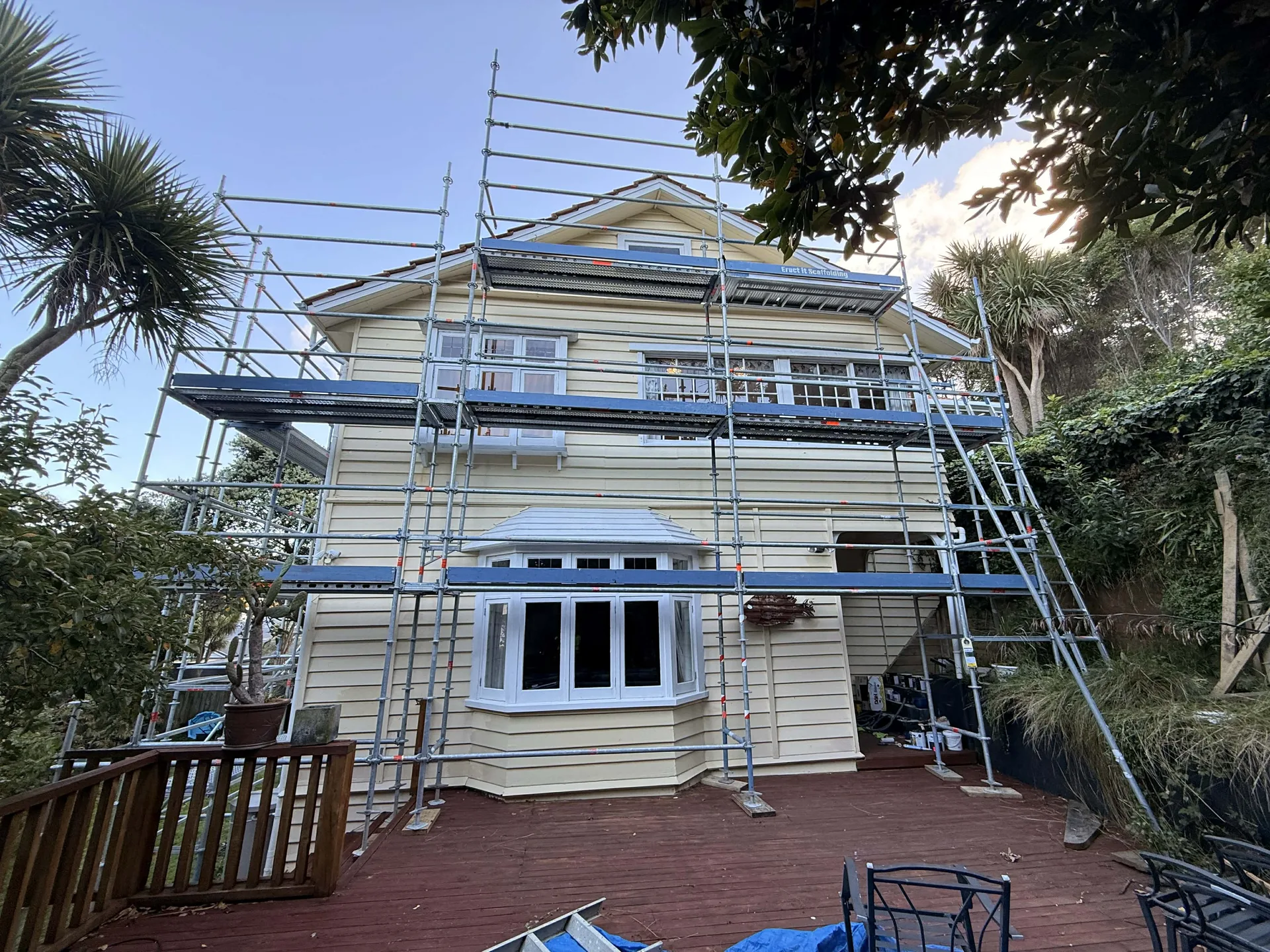 Scaffolding for rent in Hataitai Wellington — rear elevation with deck, full perimeter coverage for two-week repaint and roof repair