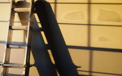 5 Reasons Scaffolding is Better than a Ladder